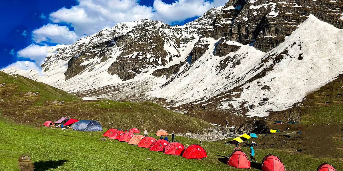 buran ghati trek - best trek in Himachal pradesh